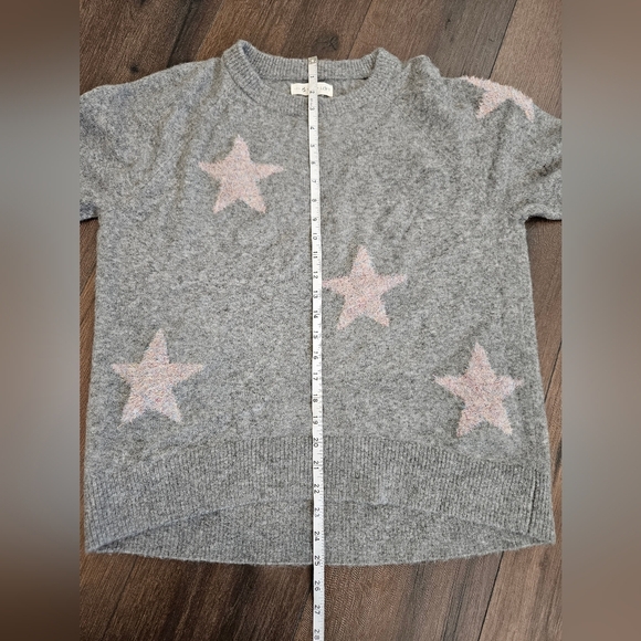 NWT đź’• Lou & Grey Shimmer Star Sweater - SIZE M - Picture 13 of 14